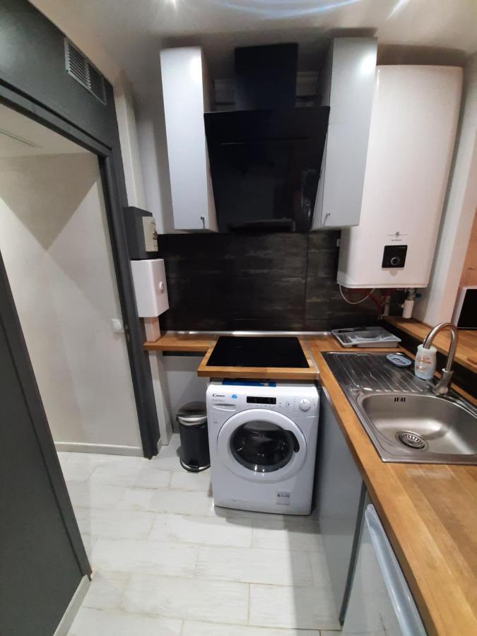Apartment 2 Pieces, Proche Rer, Bus Et Chateau Rambouillet